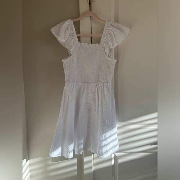 Old Navy Fit & Flare Flutter-Sleeved Smocked Seersucker Mini Dress - Picture 2 of 6